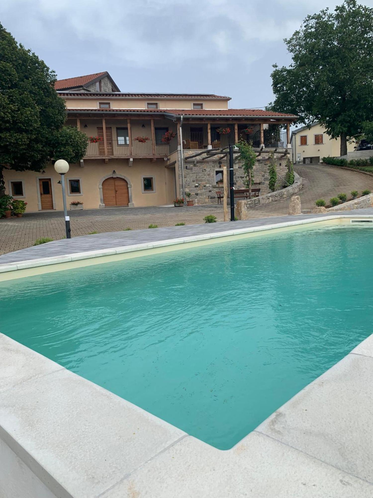 G House Hotel Dutovlje Eksteriør billede